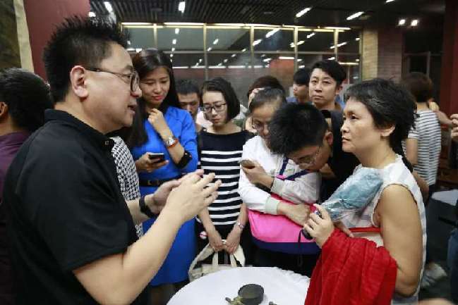 ������������ʦ�Ρ��������ݾٰ��ղ�ר��