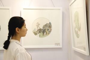 温家房子小学举办艺术教育书画展(图)