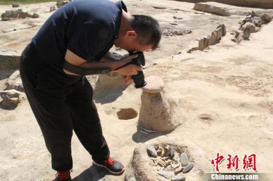 ���տ˼���̨��������ַ���ֳ����쾰�� ��