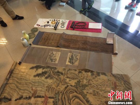 ��͵���Ծ޶���ʯ�ֻ�80�������������������