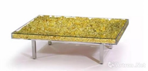 香港蘇富比“无界:当代艺术”拍卖将举槌 毕加索全套24件银盘首亮相