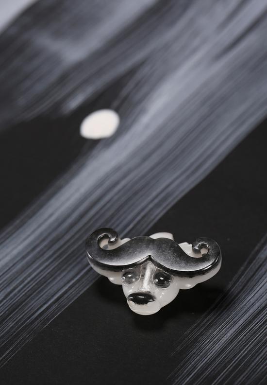 LOT1053 �ƺ��� ����������ŤתǬ���Ҽ�

����4.1��3.5��1.7cm 20.5g