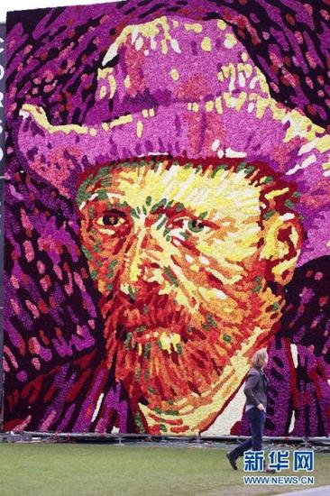 7��30�գ�һ���ι����ں�����ķ˹�ص�����ݹ㳡�������ʻ���ɵ���߻��� 7��29�����������������������125��������ա��ڰ�ķ˹�ص�����ݹ㳡��������5�����ʻ�������һ����8�׵�������Լ�����λ������ʦ���»��緢 ����ά櫡������׶� �� �»���