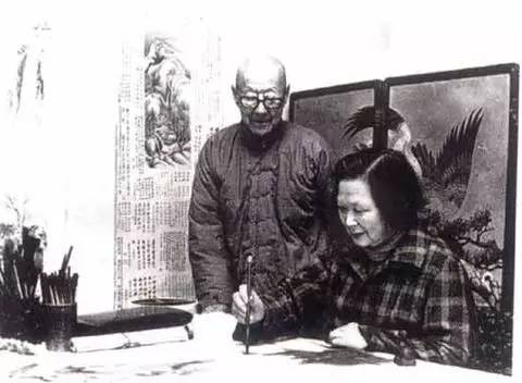 ����ƽ����صĹ������黭���׹���  �䶯һʱ 