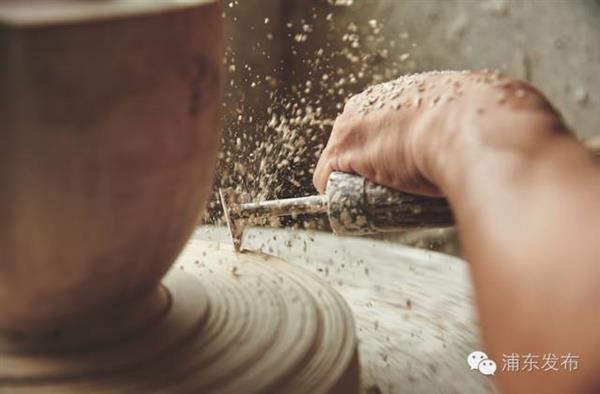 G20国宴餐具精美绝伦:最顶级瓷器工艺