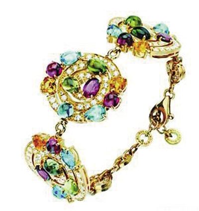 ��ɫ��ʯ����