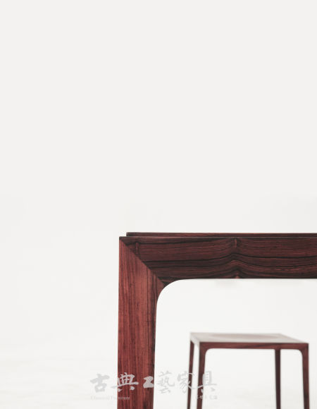 ����Բ��ϵ��֮��������װϸ�ڣ��̺��������Ȼ������