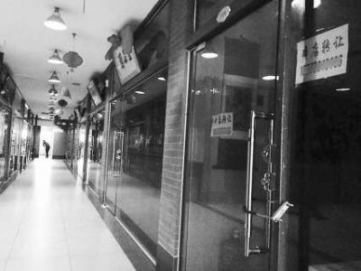 Ԫ���ڹ��󣬱�Ӧ������������ɽʯ�г���Ȼ�������壬��Щ���������ˡ�����ת�á��Ĺ�档