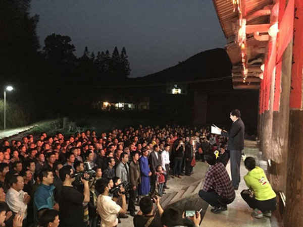 ���������壬��ʿ��������������ǰ���������ġ�����־ ��