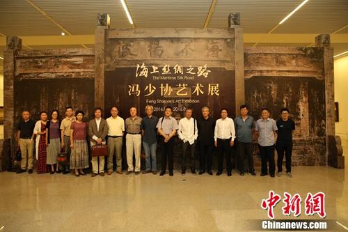 ���α���Ӱ�����췽��ͼ��