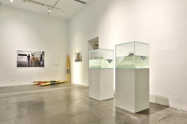 չ����ת�򡷿�Ļ ̽��2000���й������������ơ�