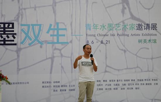 ��������������