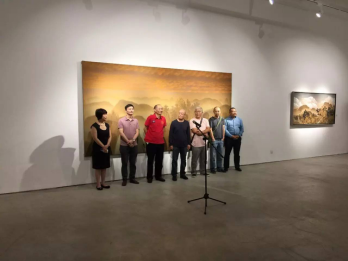 ��������ART100 BEIJING���������ܾ�������ơ���չ���������ټҺ������Ļ�Ͷ�ʼ��Ŷ��³���½����չ�����Ǹ߻ݾ�����������С�����ڻ��������˻���ԭ���ټҺ������Ļ�Ͷ�ʼ����ܲûƱ���